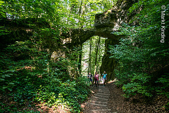 Felsentor Unteremmendorf (Kinding, Naturpark Altmühltal)